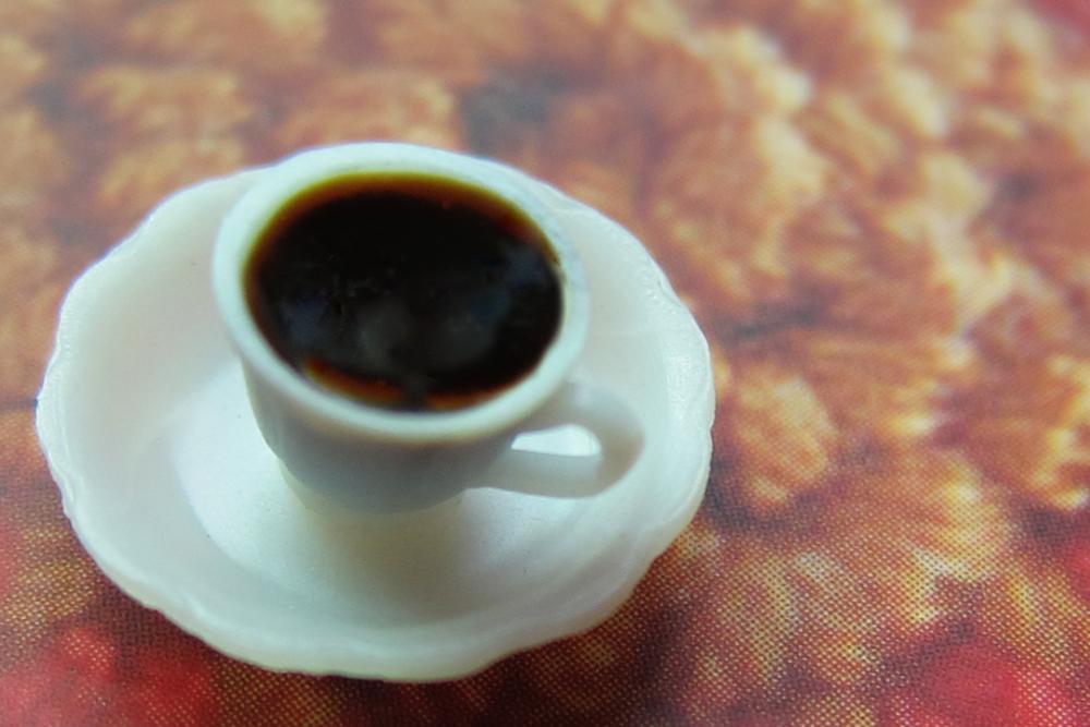 1 Set Of Cup Of Coffee And Saucer Miniature 1/12 Scale